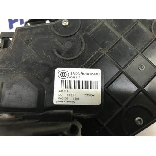Замок двери передней правой Ford Mondeo 2007-2014 6M2AR21812MC